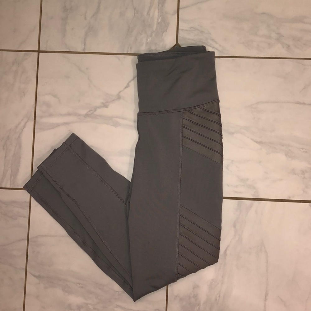 Old Navy Active High Waisted Leggings